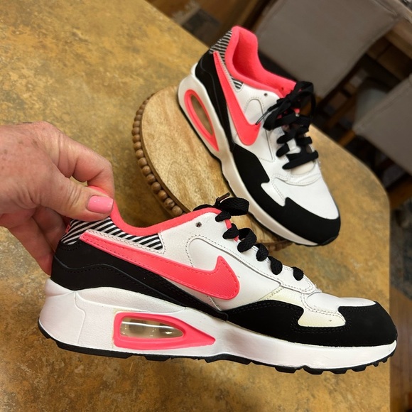 Nike Air Max St White, Black and Neon Sneakers - Picture 3 of 13